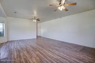 13084 E Cancun St, Dewey-Humboldt, AZ 86327 - Photo 7