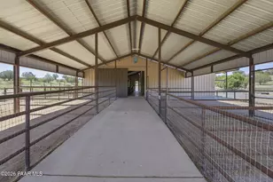 8600 W Dillon Wash Rd, Prescott, AZ 86305 - Photo 35