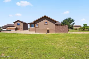 7555 E Sparrow Hawk Rd, Prescott Valley, AZ 86315 - Photo 43