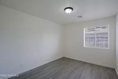 24411 N Diamond Head Avenue, Paulden, AZ 86334 - Photo 13