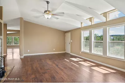 25250 W Medicine Man Trail, Seligman, AZ 86337 - Photo 13