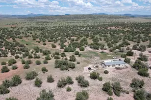 25250 W Medicine Man Trl, Seligman, AZ 86337 - Photo 41