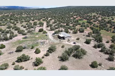 25250 W Medicine Man Trail, Seligman, AZ 86337 - Photo 45