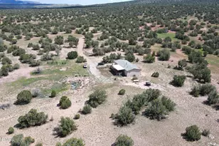 25250 W Medicine Man Trl, Seligman, AZ 86337 - Photo 45