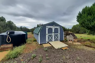 43900 N Anvil Rock Rd, Seligman, AZ 86337 - Photo 31