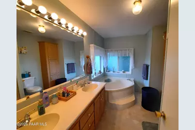 43900 N Anvil Rock Road, Seligman, AZ 86337 - Photo 17
