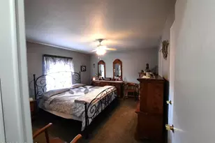 43900 N Anvil Rock Rd, Seligman, AZ 86337 - Photo 13