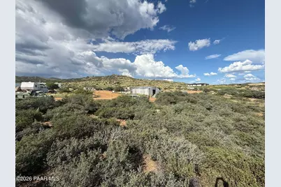 1925 N Gallian Fox, Dewey-Humboldt, AZ 86327 - Photo 11