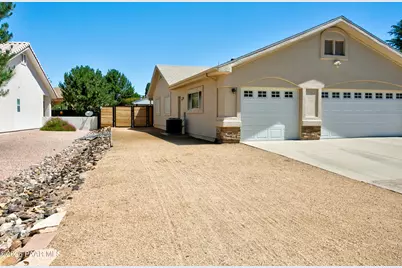 11784 E Longhorn Drive, Dewey-Humboldt, AZ 86327 - Photo 3