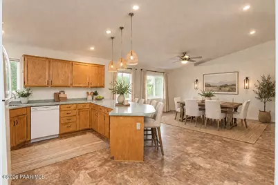 976 N Latigo Lane, Dewey-Humboldt, AZ 86327 - Photo 5