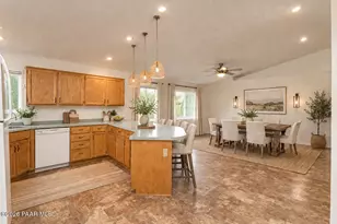 976 N Latigo Ln, Dewey-Humboldt, AZ 86327 - Photo 5
