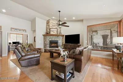 2140 Lone Oak Way, Prescott, AZ 86305 - Photo 9