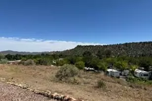11350 E Sarah Jane Ln, Dewey-Humboldt, AZ 86327 - Photo 7
