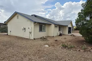 20043 E Prickly Pear Dr, Cordes Lakes, AZ 86333 - Photo 21