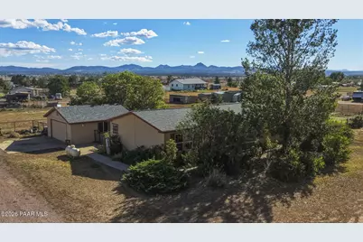 1215 W Brand Iron Road, Paulden, AZ 86334 - Photo 1