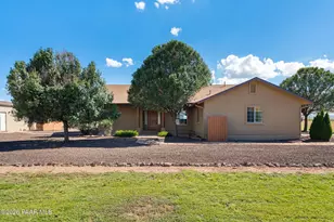 11655 N Poquito Valley Rd, Prescott Valley, AZ 86315 - Photo 31