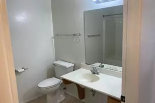 212 W Hillside Ave, Prescott, AZ 86301 - Photo 11