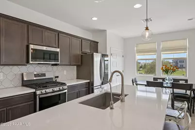 14221 W Hackamore Drive, Surprise, AZ 85387 - Photo 9