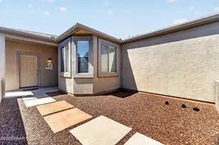 8128 N Command Point Dr, Prescott Valley, AZ 86315 - Photo 5