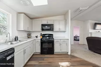 325 W Acapulco Way, Paulden, AZ 86334 - Photo 5