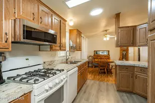 1099 N Swiss St, Dewey-Humboldt, AZ 86327 - Photo 9