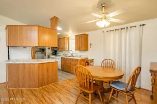 1099 N Swiss St, Dewey-Humboldt, AZ 86327 - Photo 5