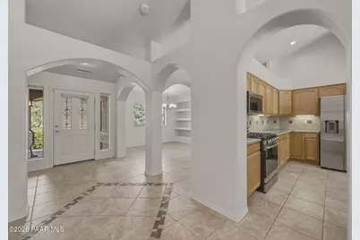 7330 N Brilliant Sky Way, Prescott Valley, AZ 86315 - Photo 9