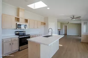 11565 N Antelope Mdws Dr, Prescott Valley, AZ 86315 - Photo 5