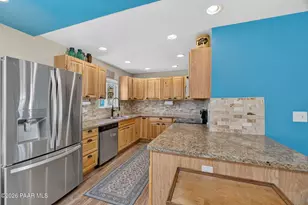 2821 N Meadowlark Dr, Prescott Valley, AZ 86314 - Photo 9