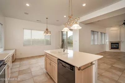 7345 E Cozy Camp Drive, Prescott Valley, AZ 86314 - Photo 17