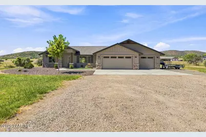9140 N Doc Bar Road, Prescott Valley, AZ 86315 - Photo 1