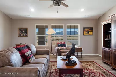 11836 N Coyote Run Road, Prescott Valley, AZ 86315 - Photo 7