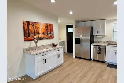 23895 W Cannon Drive, Congress, AZ 85332 - Photo 19