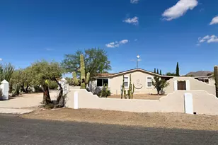 23895 W Cannon Dr, Congress, AZ 85332 - Photo 5