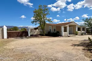 23895 W Cannon Dr, Congress, AZ 85332 - Photo 3