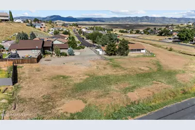 9580 E Whipsaw Lane, Prescott Valley, AZ 86314 - Photo 11
