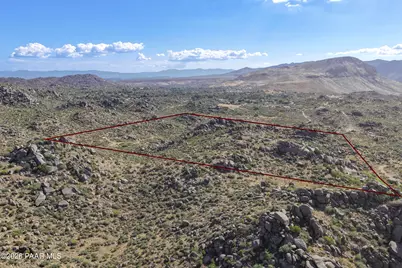 17930 W Lone Ocotillo Trail, Yarnell, AZ 85362 - Photo 3