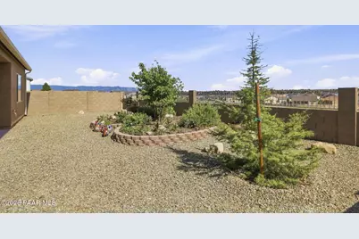 6339 E Walden Way, Prescott Valley, AZ 86314 - Photo 19