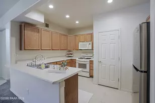 1132 Hughes St, Prescott, AZ 86305 - Photo 5