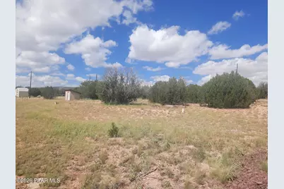 53925 N Cedar Drive, Seligman, AZ 86337 - Photo 5