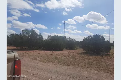 53925 N Cedar Drive, Seligman, AZ 86337 - Photo 3