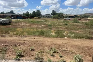 20029 E Prickly Pear Dr, Mayer, AZ 86333 - Photo 17