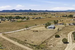 320 E Verde Ranch Rd, Paulden, AZ 86334 - Photo 37
