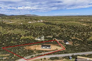 470 Hideaway Dr, Dewey-Humboldt, AZ 86327 - Photo 3