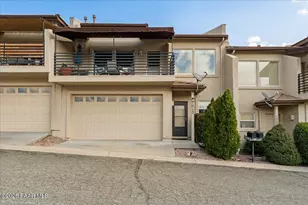 1013 N Fairway Dr, Dewey-Humboldt, AZ 86327 - Photo 1