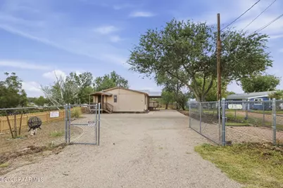 385 S Dewey Road, Dewey-Humboldt, AZ 86327 - Photo 3