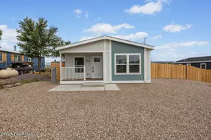 270 W Lake Louise Rd, Paulden, AZ 86334 - Photo 1