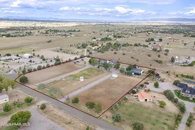 890 E Latigo Court, Paulden, AZ 86334 - Photo 7