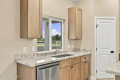 934 Aubrey Lane, Chino Valley, AZ 86323 - Photo 11