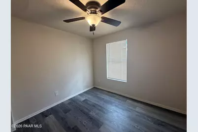 8210 W Emerson Drive, Wilhoit, AZ 86332 - Photo 5